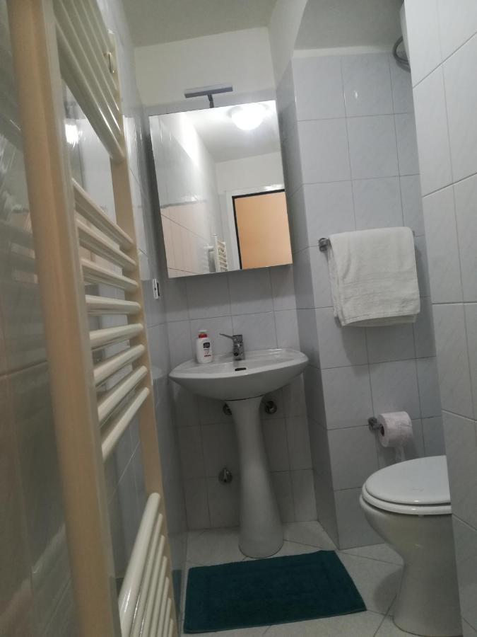 לוקורוטונדו Tra Le Cummerse מראה חיצוני תמונה